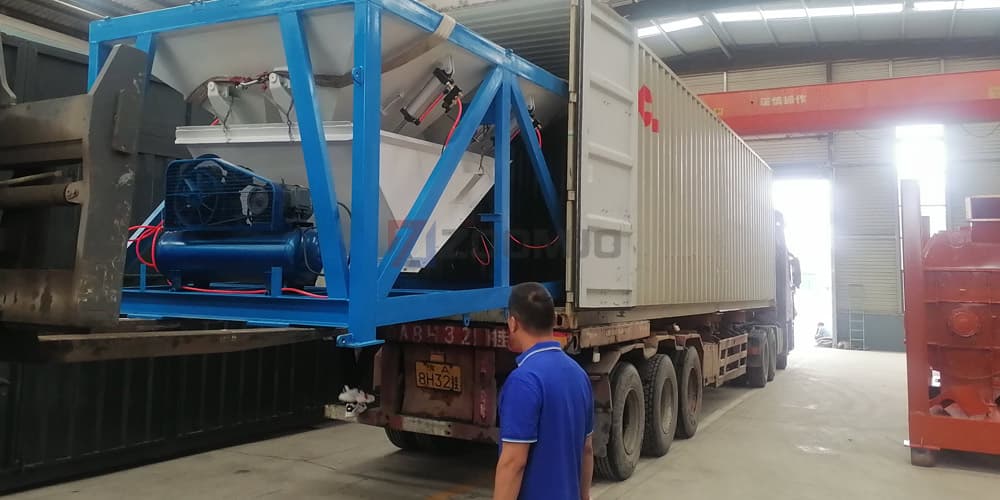Небольшой мобильный бетоносмесительный завод экспортируется в Казахстан