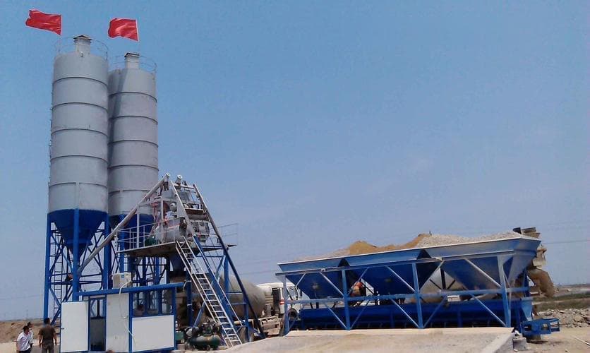 Las plantas mezcladoras de hormigón de ZOOMJO se utilizan en proyectos de construcción de carreteras en China